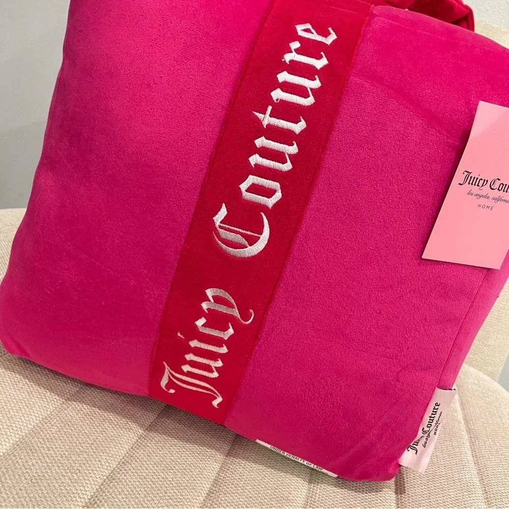 Juicy Couture Hot‎ Pink Velvet Gift Box Decorative Pillow Ribbon Bow Embroidered